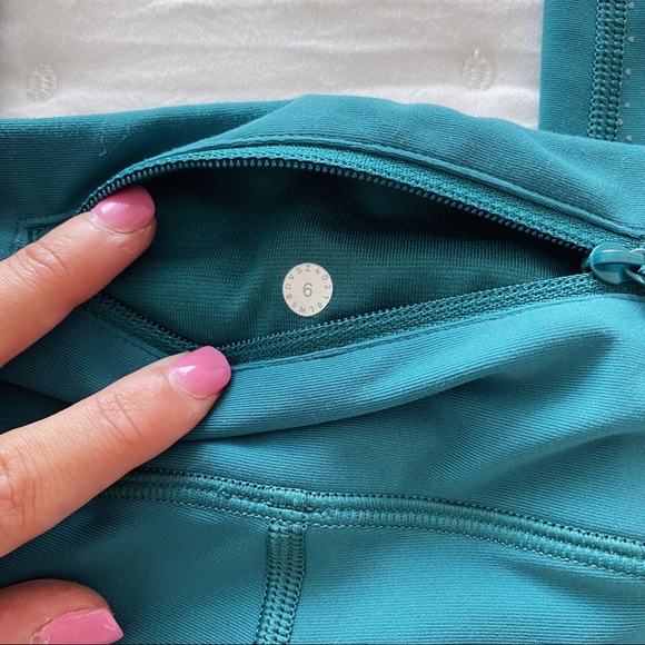 Lululemon Leggings - Picture 3 of 5